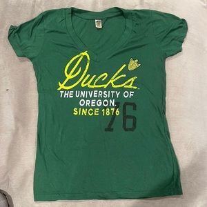 Like new Oregon Ducks Tshirt-ladies M